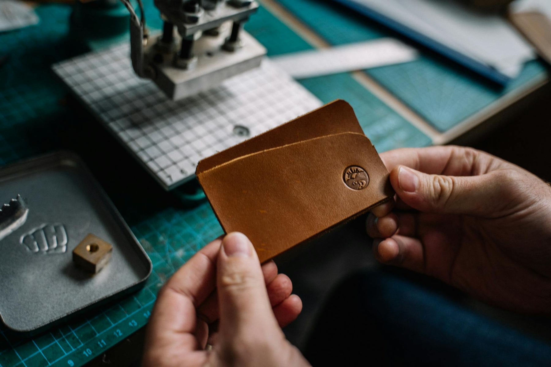 How to Nail Corporate Gifting Without Looking Like a Try-Hard 🎁