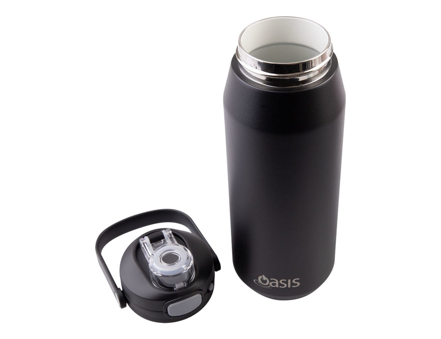 Oasis Capri 750ml Vacuum Quick Release Lid Bottle - A drink bottle in matte black with a stainless steel interior and a quick release lid. The lid features a handle and a spout, and includes branding.