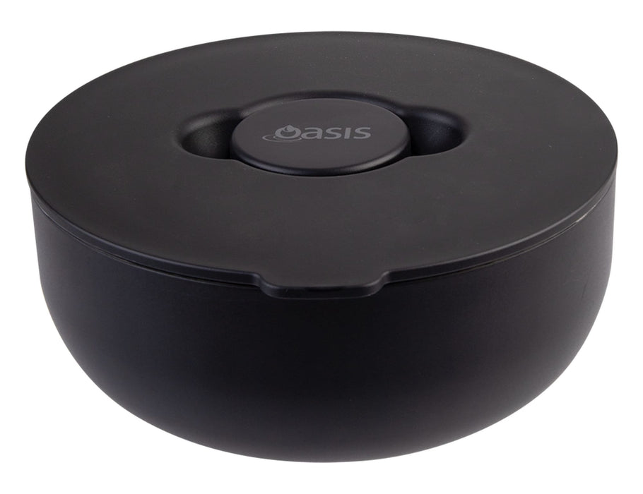 Oasis 950ml Insulated Fresh'N'Go Lunch Bowl - A black insulated lunch bowl with a lid, featuring a logo on top. Ideal for keeping food fresh.