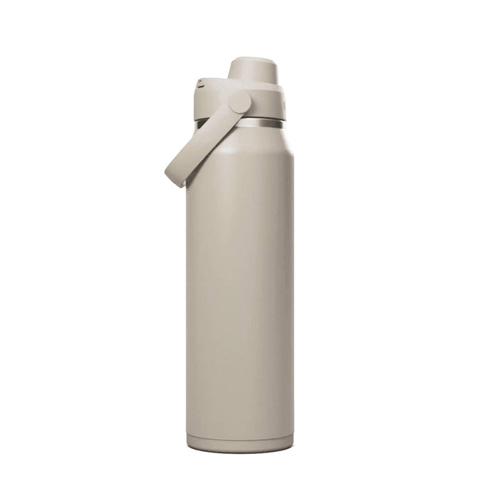 CamelBak - Thrive Chug VSS 1.0L - A drink bottle in a light grey colour with a secure lid and a side handle, featuring a logo.