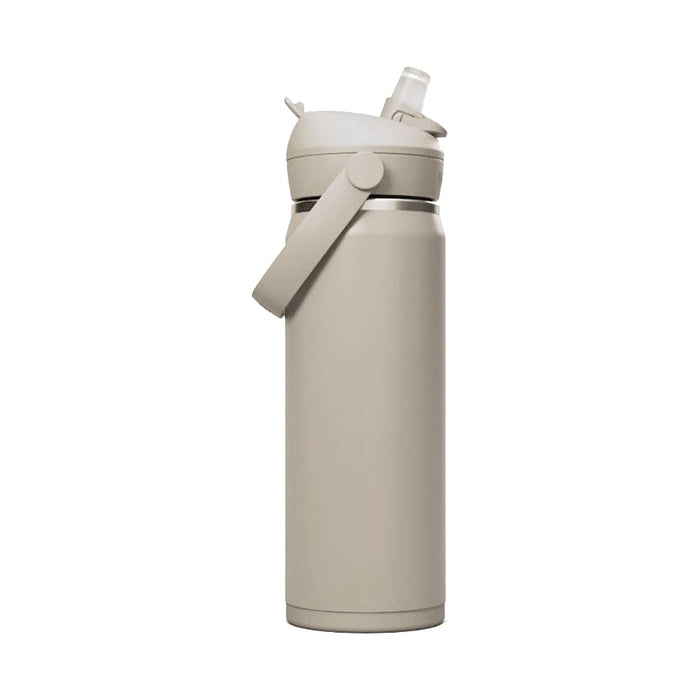CamelBak - Thrive Flip Straw VSS 0.6L - A drink bottle in a soft beige colour with a flip straw lid and an integrated handle for easy carrying.