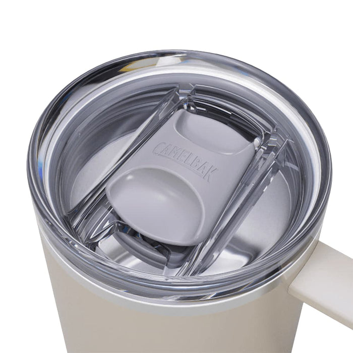 CamelBak - Thrive Mug VSS 0.5L - A drink bottle with a grey lid and a clear top, featuring a logo and a sleek design in a light colour.
