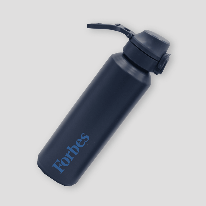Thunder 600ml Bottle - A drink bottle in navy blue with a screw-top lid and a logo.