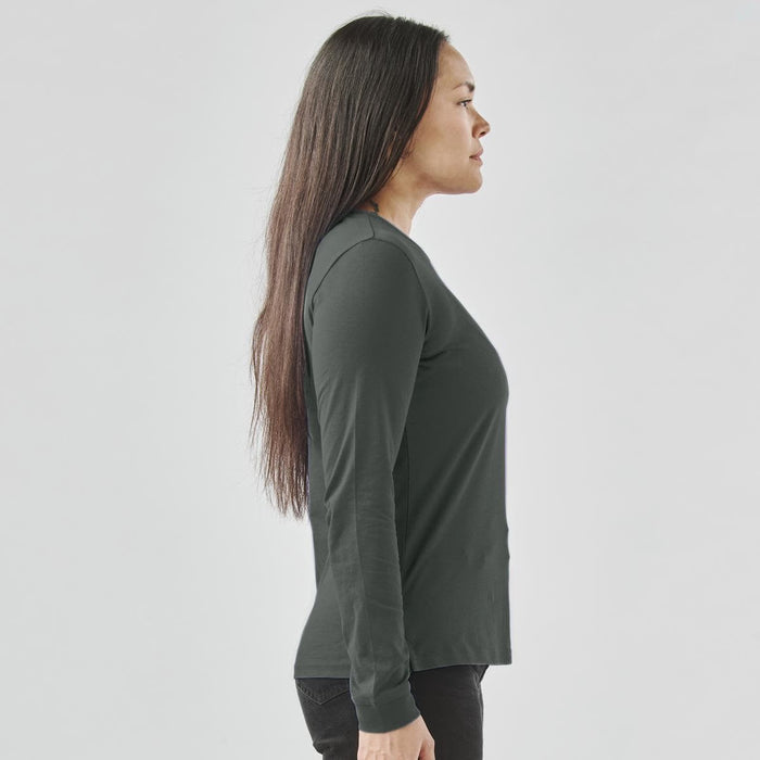 Women's Settebello L/S Tee - A long-sleeve women's t-shirt in dark green, displayed from the side with a fitted silhouette.