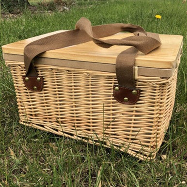 Gold Coast Wicker Picnic Cooler Basket